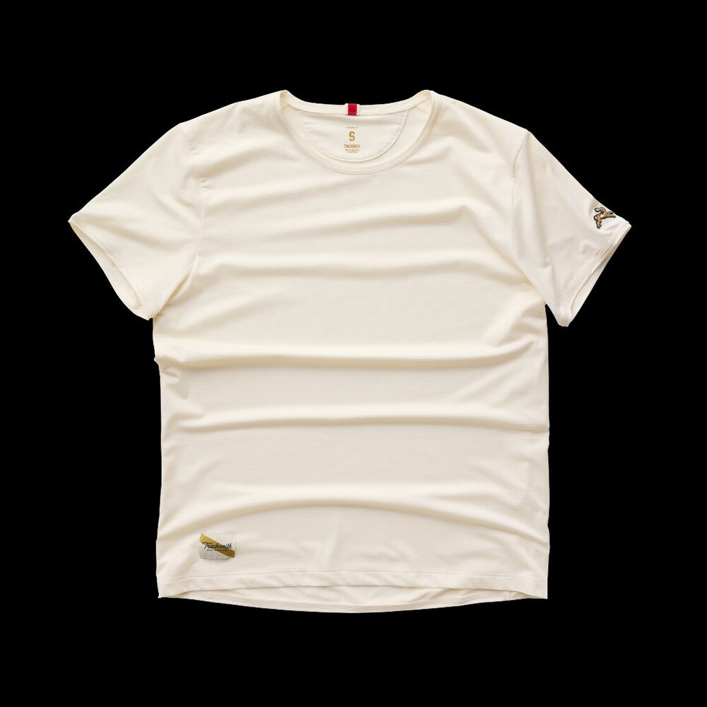 Tracksmith Women's Twilight Tee - Size Medium, Ivory NWT